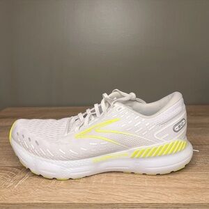 Brooks Men’s Glycerin GTS 20 Running Shoes – Size 9.5 white and yellow
